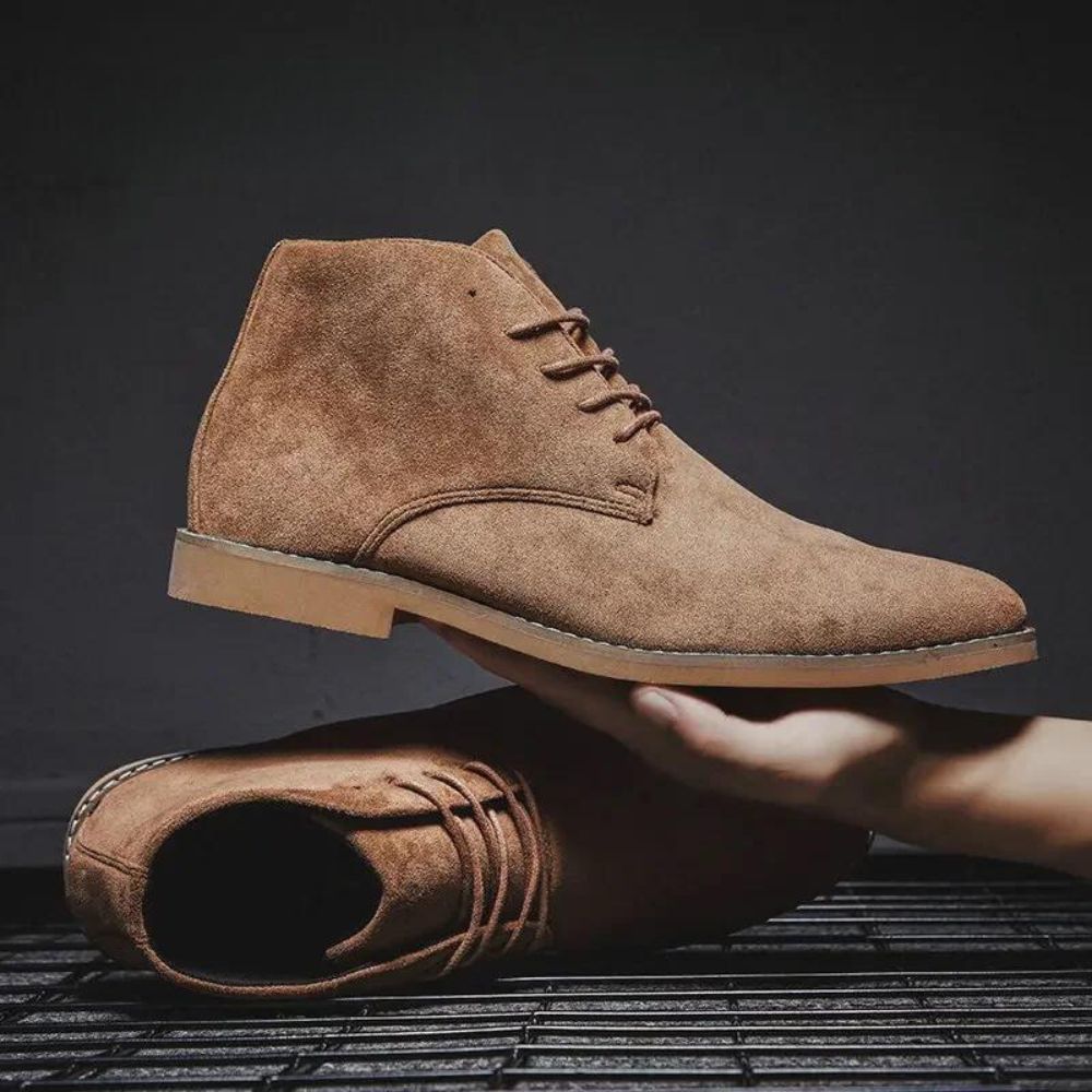 Bota de Camurça Masculina Taro