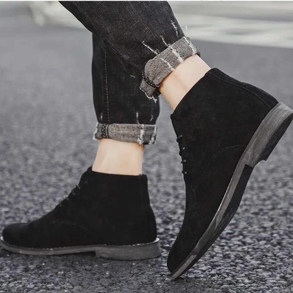 Bota de Camurça Masculina Taro