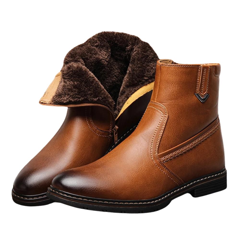 Bota de Couro com Interior Forrado