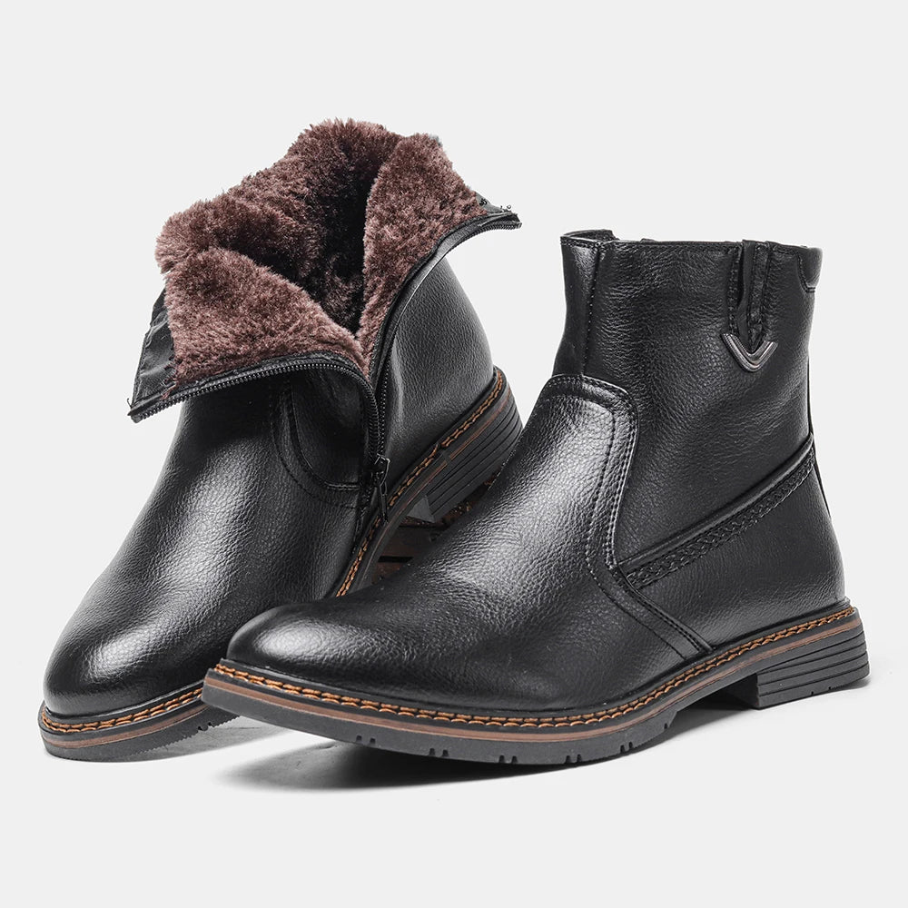 Bota de Couro com Interior Forrado